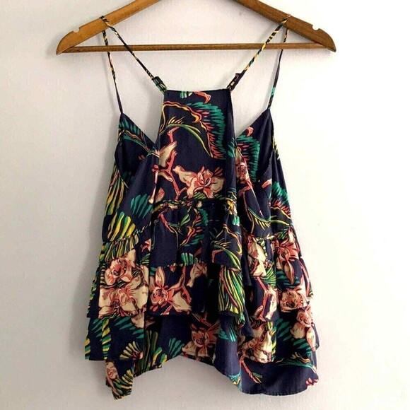 Levi’s Womens Tropical Coconut Girl Vacation Hawaiian Layered Crop Top XS NEW - Picture 5 of 12